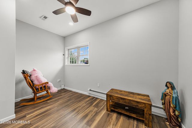 5 Travis Court, Monroe, NJ 08831