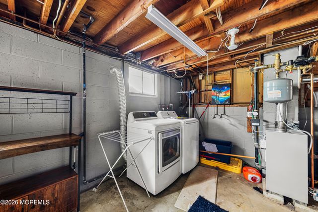5 Travis Court, Monroe, NJ 08831