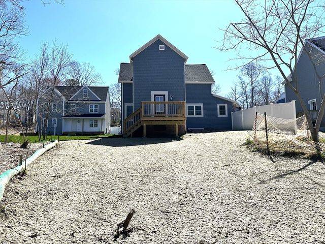 1234 State Rd 1, Plymouth, MA 02360