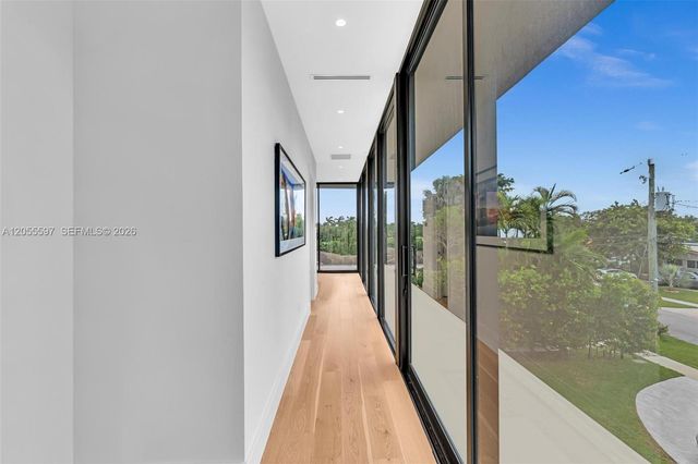 13045 Coronado Ter, North Miami, FL 33181