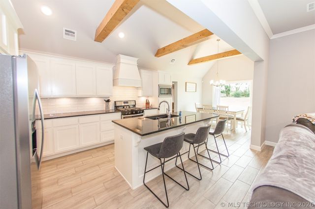 2429 W Union Street, Collinsville, OK 74021