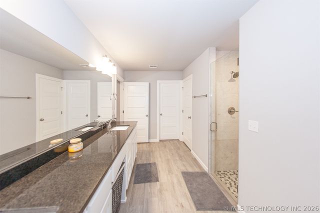 2429 W Union Street, Collinsville, OK 74021