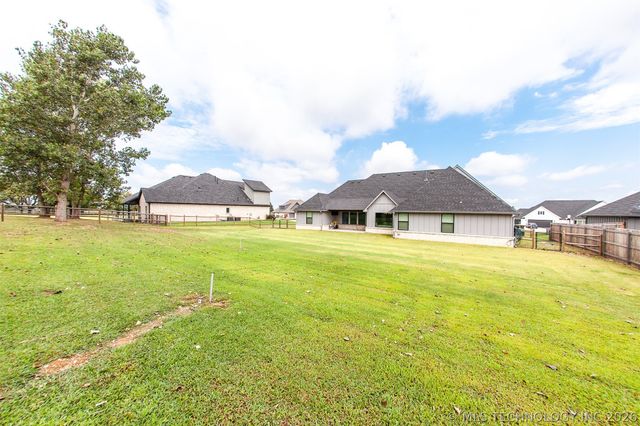 2429 W Union Street, Collinsville, OK 74021