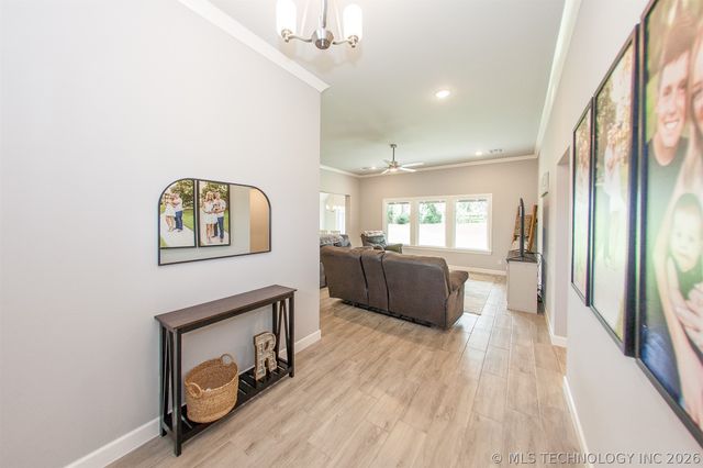 2429 W Union Street, Collinsville, OK 74021