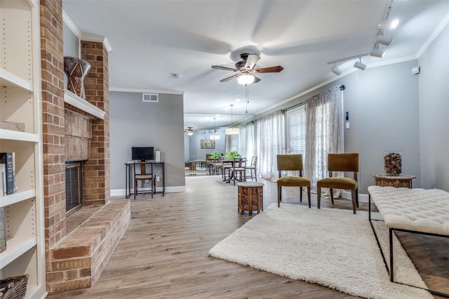 16301 Ledgemont Lane 262, Addison, TX 75001