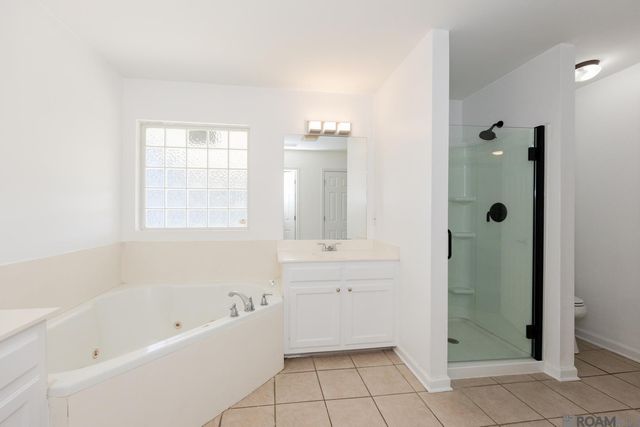 9956 Chapel Hill Dr, Denham Springs, LA 70706