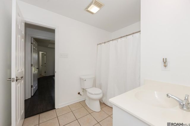 9956 Chapel Hill Dr, Denham Springs, LA 70706