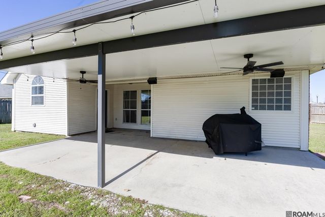 9956 Chapel Hill Dr, Denham Springs, LA 70706