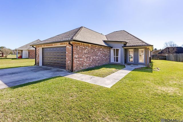 9956 Chapel Hill Dr, Denham Springs, LA 70706