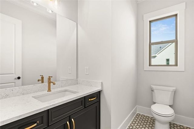 236 Laurel Vista Drive, Canton, GA 30114