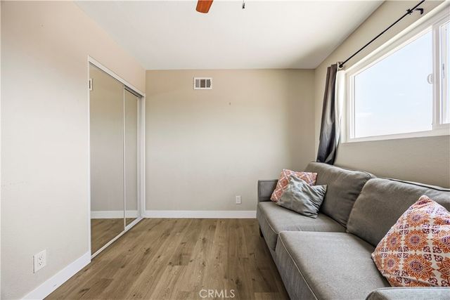 560 W Los Angeles Drive, Vista, CA 92083