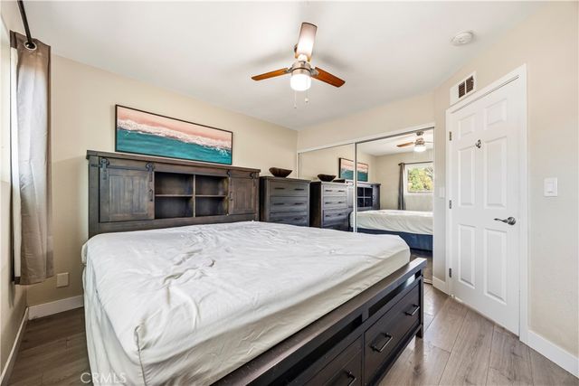560 W Los Angeles Drive, Vista, CA 92083