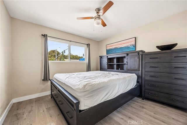 560 W Los Angeles Drive, Vista, CA 92083