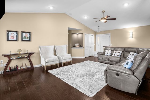 4397 Tranquility Trail, Bettendorf, IA 52722
