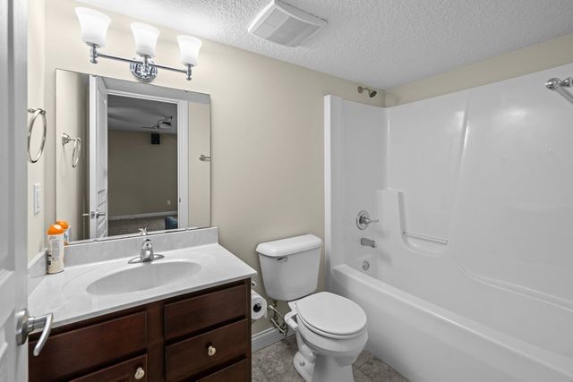 4397 Tranquility Trail, Bettendorf, IA 52722