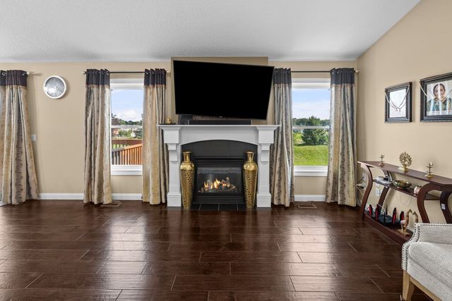 4397 Tranquility Trail, Bettendorf, IA 52722