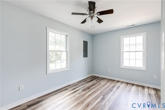 1112 Salem Ave, Hopewell, VA 23860