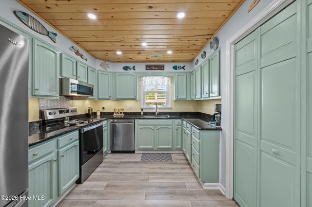 1152 Murphy Farm Road, Merritt, NC 28556