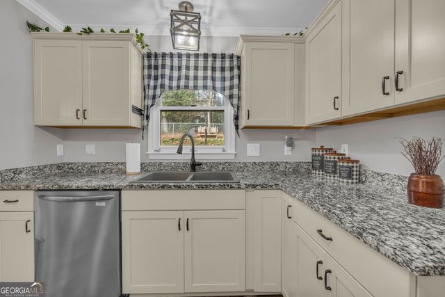 340 Riverbend Circle, Royston, GA 30662