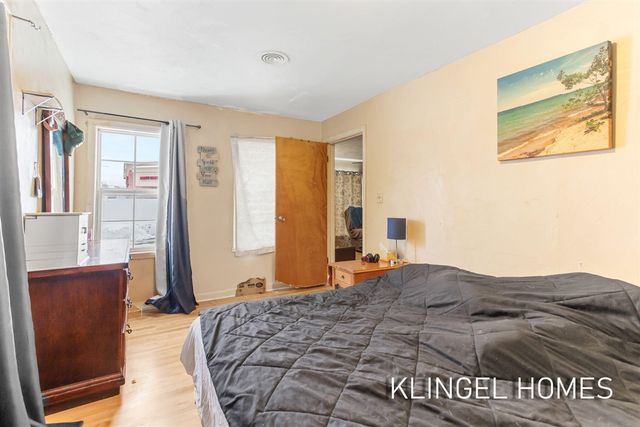 947 Carlton Street, Muskegon, MI 49442