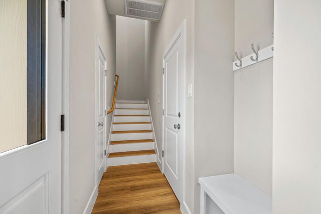 6702 Metro Boulevard 12, Houston, TX 77083