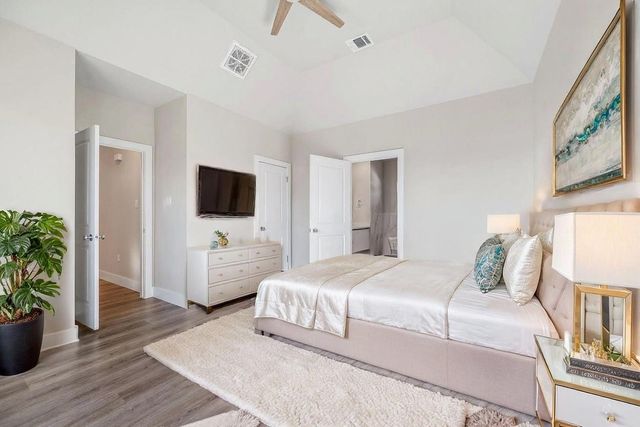 6702 Metro Boulevard 12, Houston, TX 77083