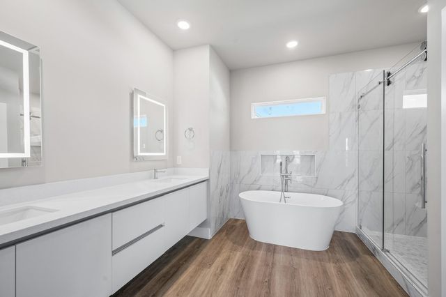 6702 Metro Boulevard 12, Houston, TX 77083