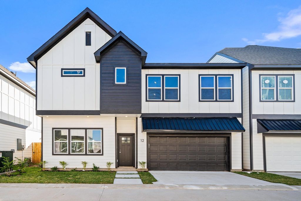 6702 Metro Boulevard 12, Houston, TX 77083