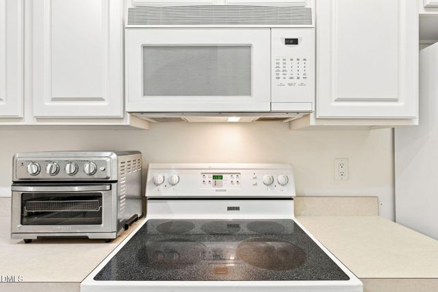 8306 City Loft Court, Raleigh, NC 27613