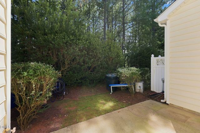 8306 City Loft Court, Raleigh, NC 27613