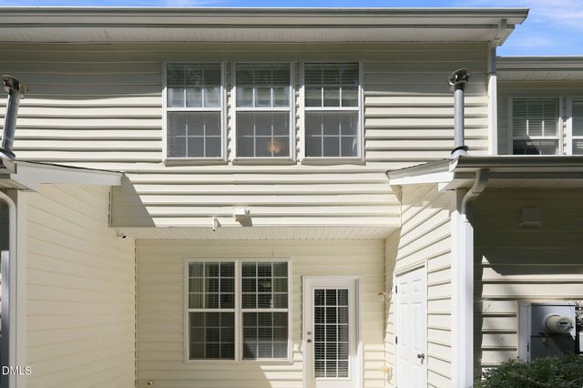 8306 City Loft Court, Raleigh, NC 27613