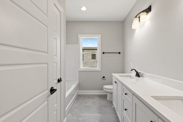 155 S Ray Rd, Portland, TN 37148