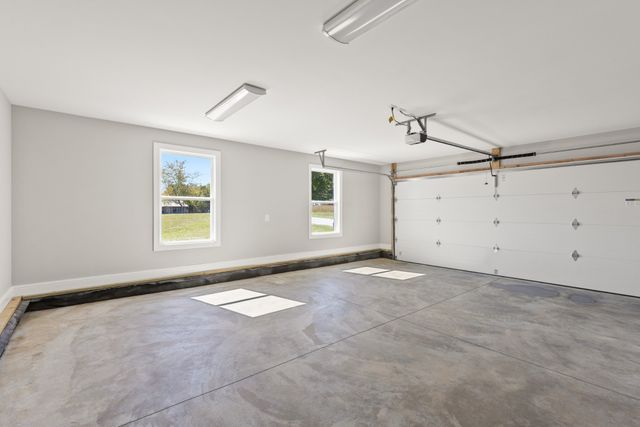 155 S Ray Rd, Portland, TN 37148