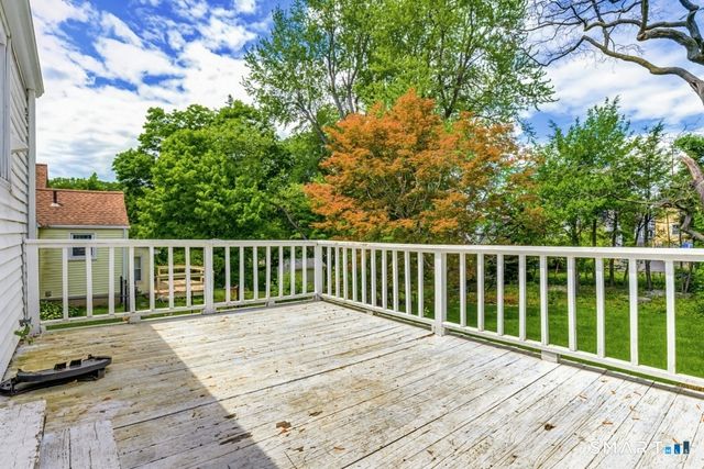 98 Woodmere Road, West Hartford, CT 06119