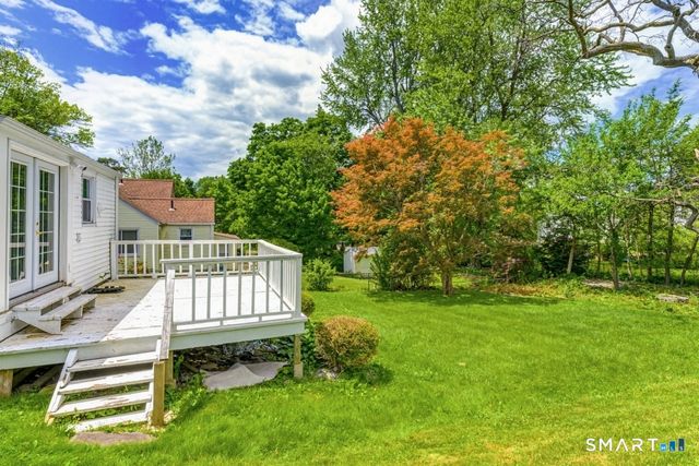98 Woodmere Road, West Hartford, CT 06119