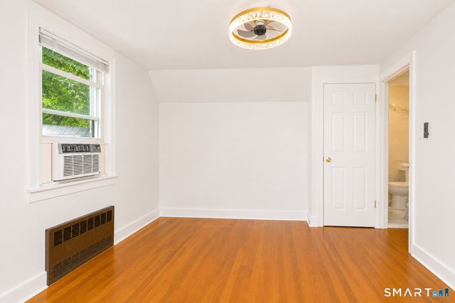 98 Woodmere Road, West Hartford, CT 06119