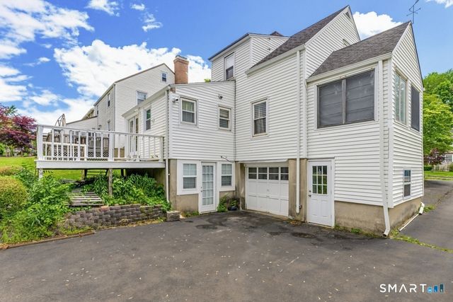 98 Woodmere Road, West Hartford, CT 06119