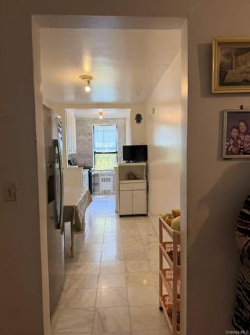 84-19 51st Avenue 4C, Elmhurst, NY 11373