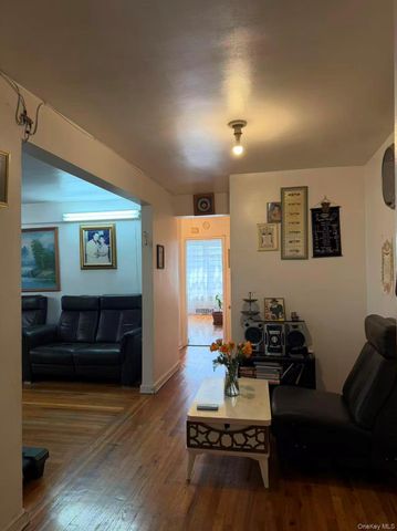 84-19 51st Avenue 4C, Elmhurst, NY 11373