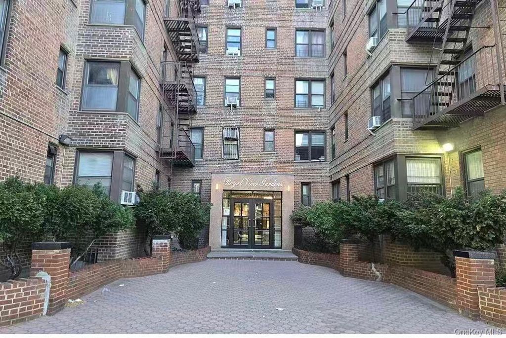 84-19 51st Avenue 4C, Elmhurst, NY 11373