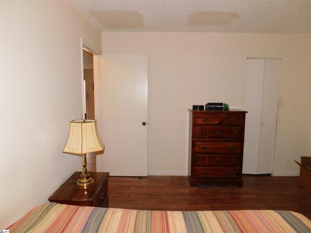 2601 Duncan Chapel Road, Greenville, SC 29617