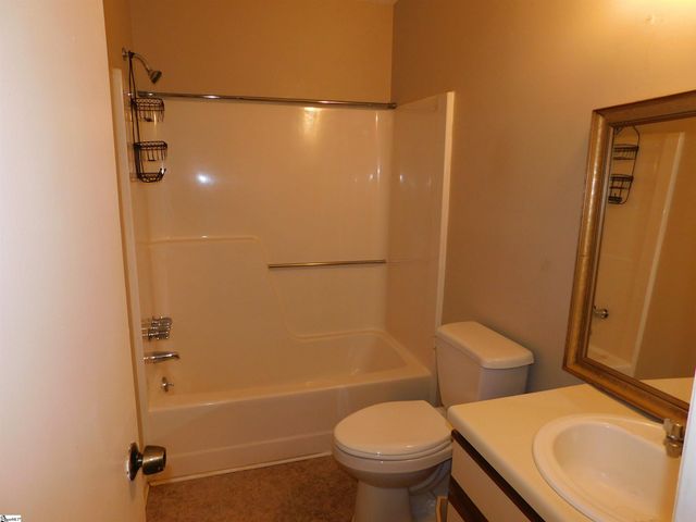 2601 Duncan Chapel Road, Greenville, SC 29617