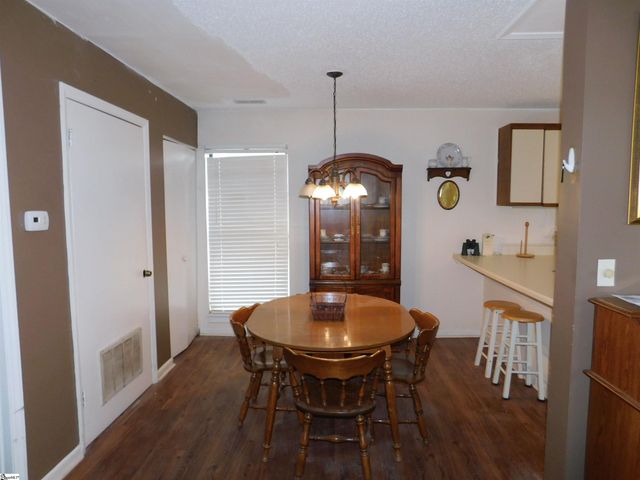 2601 Duncan Chapel Road, Greenville, SC 29617