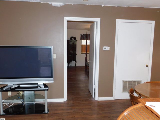 2601 Duncan Chapel Road, Greenville, SC 29617