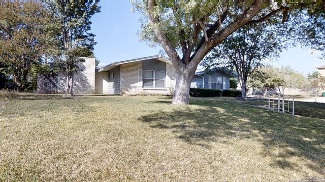 459 Harcourt Ave., San Antonio, TX 78223