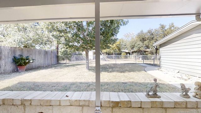 459 Harcourt Ave., San Antonio, TX 78223