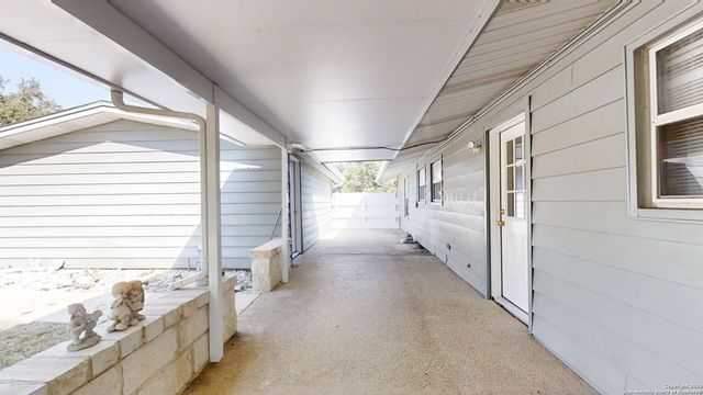 459 Harcourt Ave., San Antonio, TX 78223