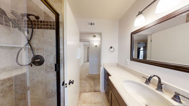 459 Harcourt Ave., San Antonio, TX 78223