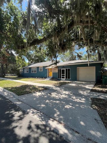 949 N GRANDVIEW STREET, Mount Dora, FL 32757