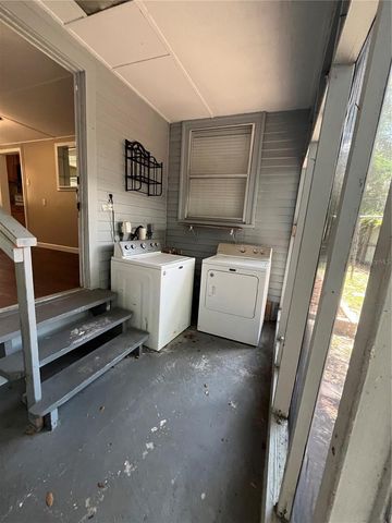 949 N GRANDVIEW STREET, Mount Dora, FL 32757